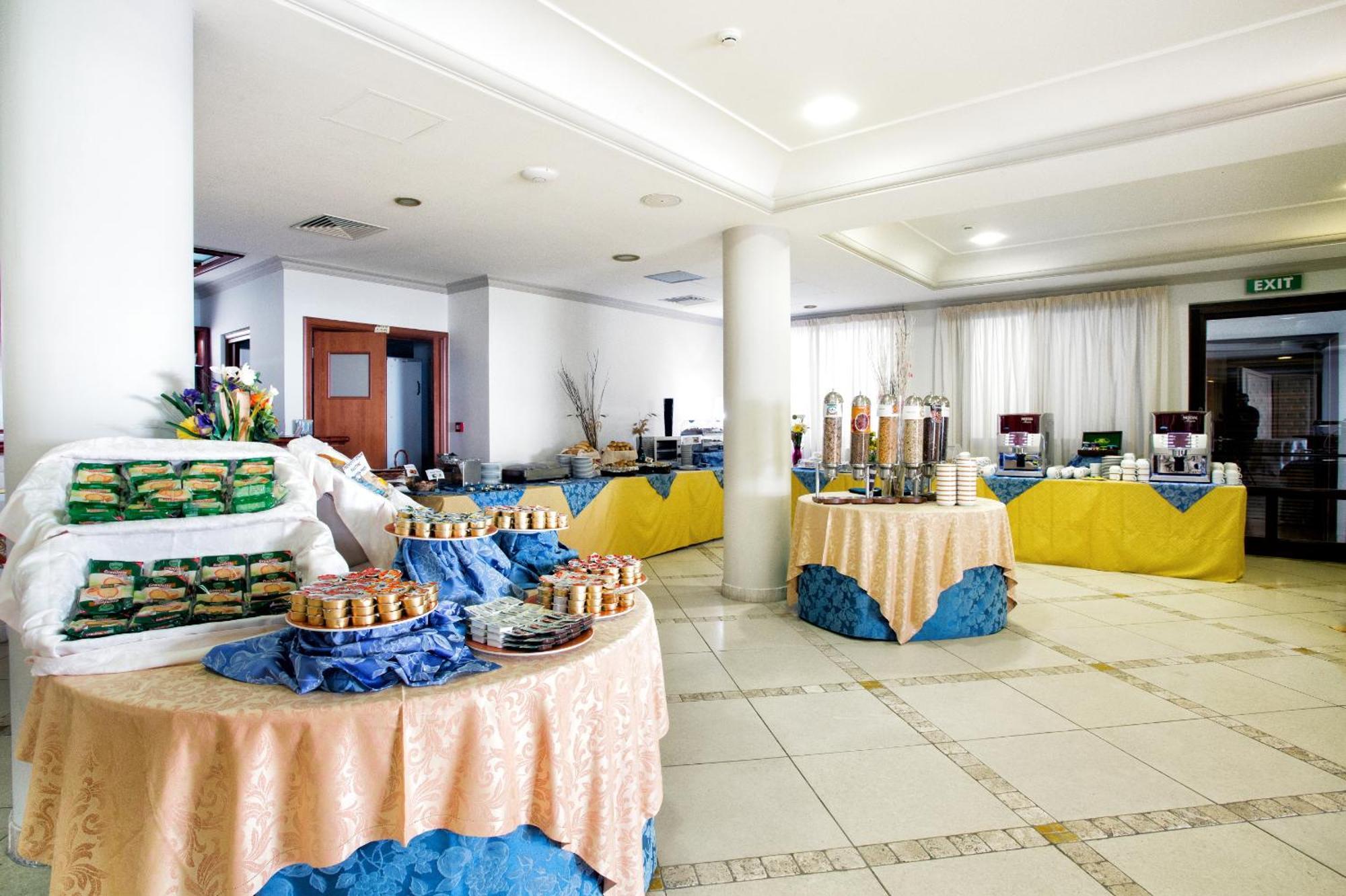 Hotel Tritone Lipari Exterior foto